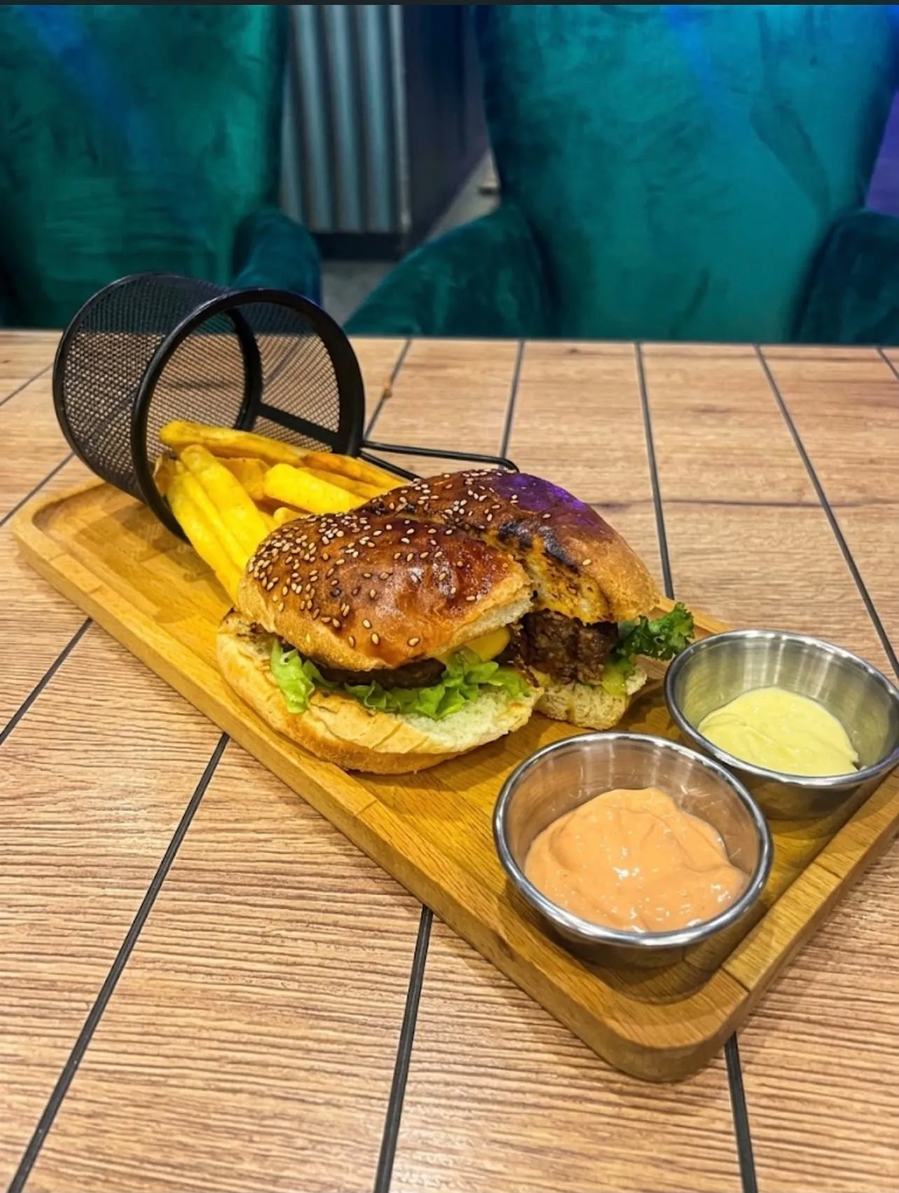 KLASİK BURGER